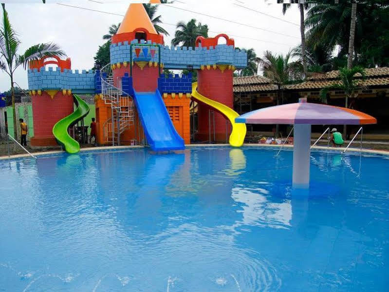 Golden Palace Hotel Tagum Eksteriør bilde